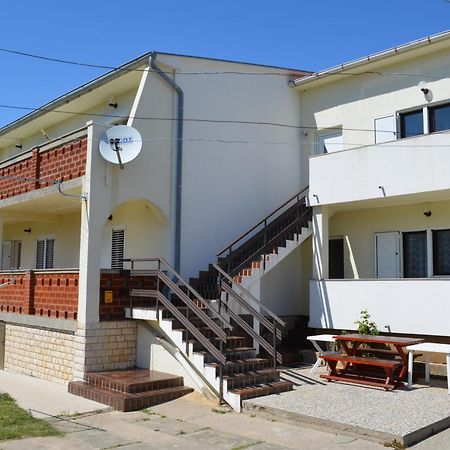 Apartments Aneva 1 バスカ エクステリア 写真